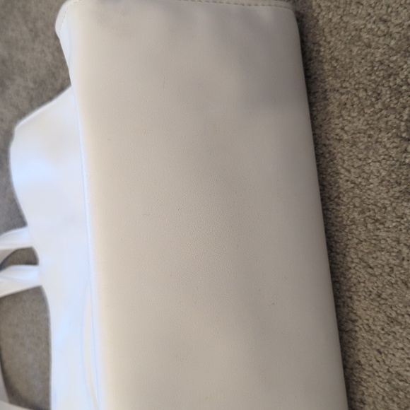 TELFAR Bag in White Women's Crossbody and Shoulder Tote Bag - Picture 3 of 7